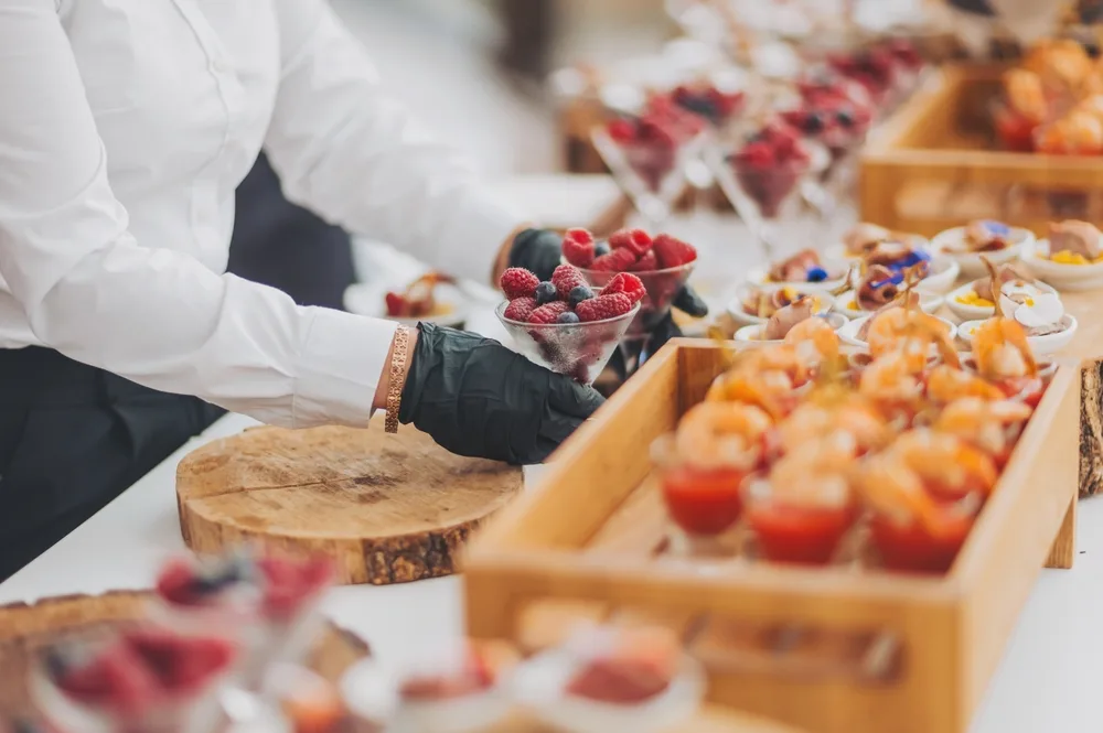 How To Choose the Right Caterer For Your Event With Conroy Catering